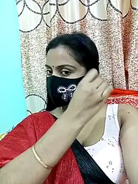 Snapshot of daisy-03 chatting on 11/02/25, 03:47 daisy-03 online show from 11/02/25, 03:47