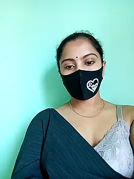 Snapshot of daisy-03 chatting on 11/12/25, 09:10 daisy-03 online show from 11/12/25, 09:10