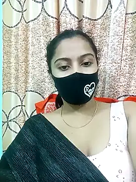 Snapshot of daisy-03 chatting on 11/18/25, 02:54 daisy-03 online show from 11/18/25, 02:54