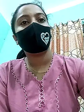 Snapshot of daisy-03 chatting on 11/20/25, 03:23 daisy-03 online show from 11/20/25, 03:23