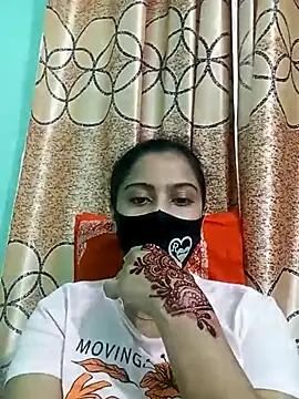 Snapshot of daisy-03 chatting on 11/21/25, 03:00 daisy-03 online show from 11/21/25, 03:00