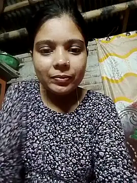 Snapshot of ayesha0001122 chatting on 10/05/25, 04:38 ayesha0001122 online show from 10/05/25, 04:38