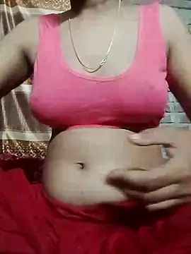 Snapshot of ayesha0001122 chatting on 10/14/25, 03:57 ayesha0001122 online show from 10/14/25, 03:57