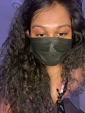 Monica  Bellucci   online show from 03/06/26, 06:59