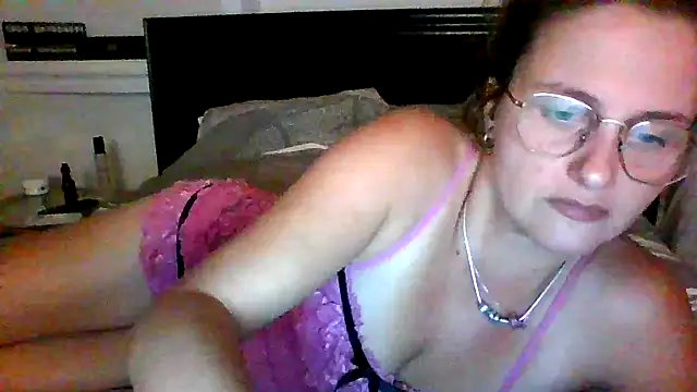 xcrazzycat online show from 10/16/25, 08:32