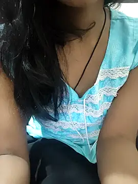 Snapshot of anjali2351 chatting on 11/08/25, 10:59 anjali2351 online show from 11/08/25, 10:59