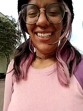 Abby 2-1 online show from 11/05/25, 08:09