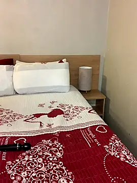 Scarlettxx21 online show from 11/05/25, 09:09