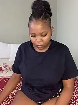 Scarlettxx21 online show from 04/13/26, 08:42