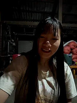 TrangNemo online show from 10/24/25, 12:30