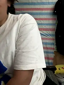 TrangNemo online show from 11/15/25, 12:13