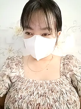 Xuka203 online show from 10/18/25, 04:48