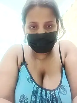Snapshot of Puja_bhabhi_hot chatting on 12/15/25, 02:27 Puja bhabhi hot online show from 12/15/25, 02:27