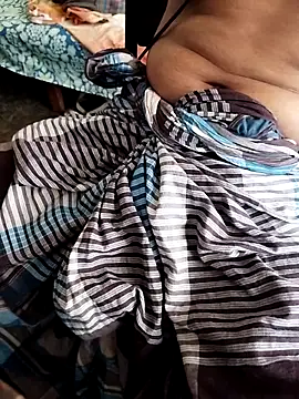 TanjiroCamadoo online show from 10/13/25, 06:13