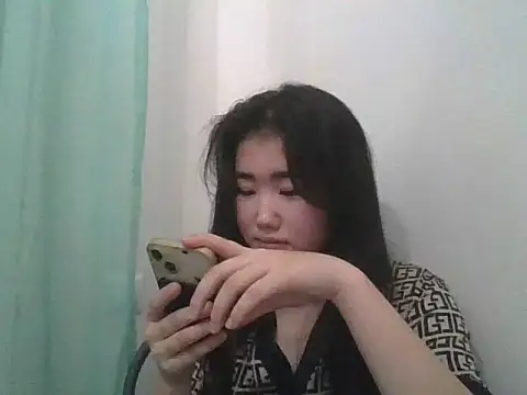 Zorivale online show from 02/04/26, 10:04