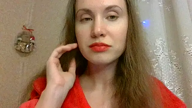 Snapshot of Lynirina chatting on 02/24/26, 09:57 Lynirina online show from 02/24/26, 09:57