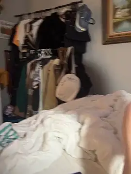 Snapshot of Dubbsssss chatting on 12/04/25, 02:54 Dubbsssss online show from 12/04/25, 02:54