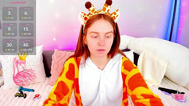 Snapshot of Evarey_ chatting on 02/03/26, 06:51 Evarey online show from 02/03/26, 06:51