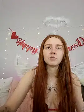 Snapshot of Evarey_ chatting on 02/14/26, 06:21 Evarey online show from 02/14/26, 06:21