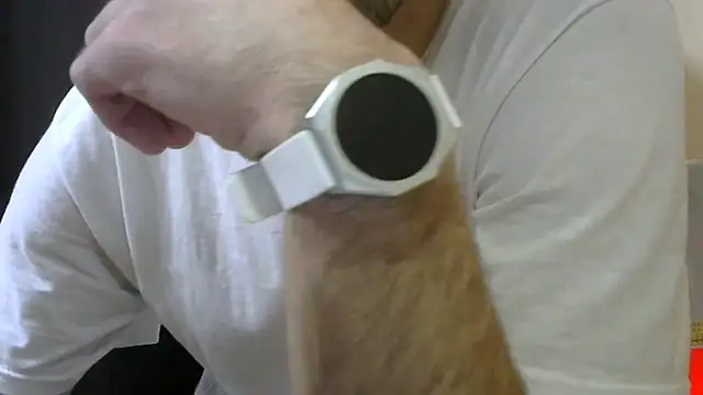 Snapshot of MakabulaAndrey chatting on 12/02/25, 08:59 MakabulaAndrey online show from 12/02/25, 08:59