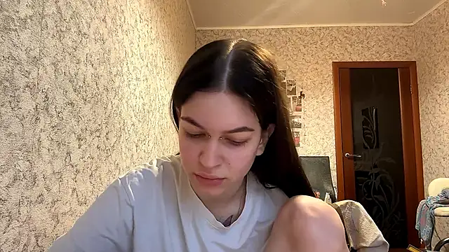 Wallazar cute online show from 10/24/25, 01:40