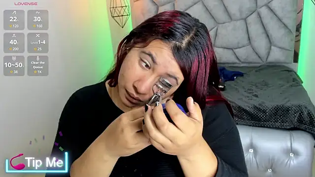 Addyy 02 online show from 06/16/26, 06:43