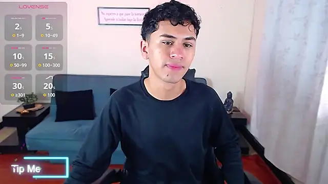 Snapshot of Alancum7 chatting on 04/16/26, 01:01 Alancum7 online show from 04/16/26, 01:01