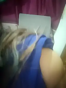 Snapshot of Beauty_Queen_Soniya chatting on 11/02/25, 05:04 Beauty Queen Soniya online show from 11/02/25, 05:04