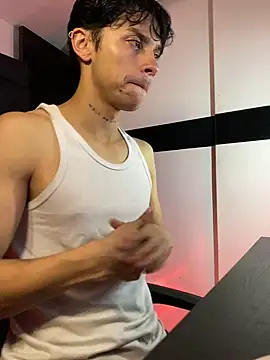 ErosDominant online show from 11/06/25, 12:11