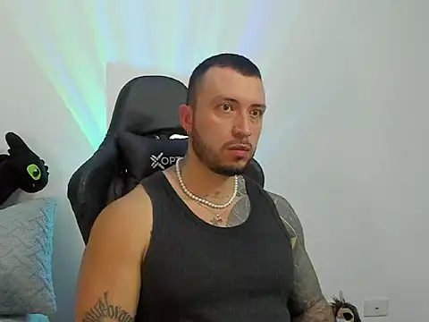 Dave-Max01 online show from 10/24/25, 10:00