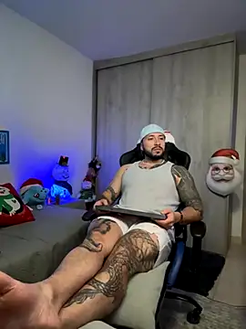 Dave-Max01 online show from 11/29/25, 02:36