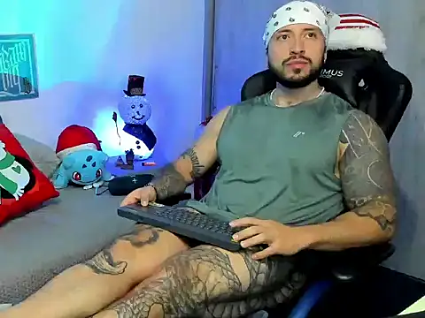 Dave-Max01 online show from 12/02/25, 02:28