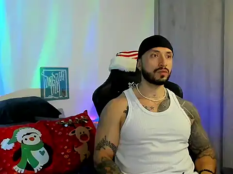 Dave-Max01 online show from 12/21/25, 03:13