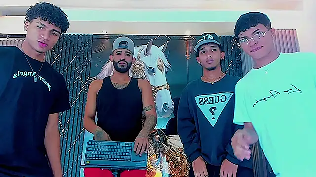 Snapshot of _Gods_of_Olympus_ chatting on 10/30/25, 03:52 Gods of Olympus online show from 10/30/25, 03:52