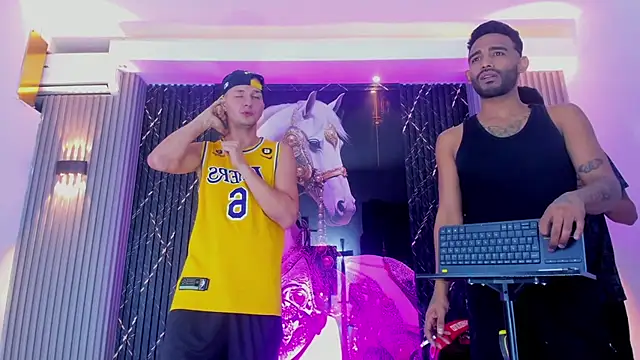 Snapshot of _Gods_of_Olympus_ chatting on 12/02/25, 08:52 Gods of Olympus online show from 12/02/25, 08:52