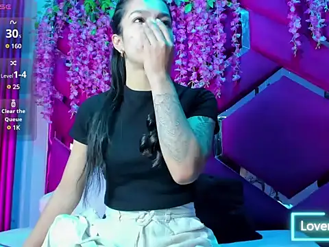 Snapshot of Gisell_Squirt_ chatting on 11/05/25, 11:43 Gisell Squirt online show from 11/05/25, 11:43