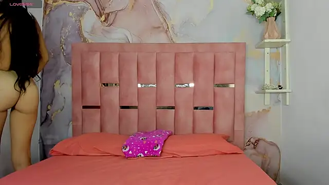 Snapshot of Isis_Blaze chatting on 11/12/25, 03:07 Isis Blaze online show from 11/12/25, 03:07