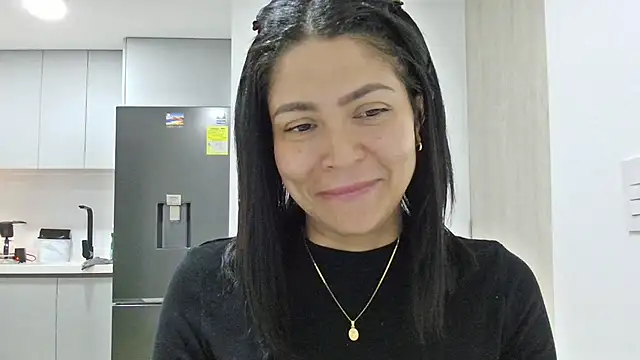 Snapshot of Ina_Jody chatting on 10/08/25, 02:20 Ina Jody online show from 10/08/25, 02:20