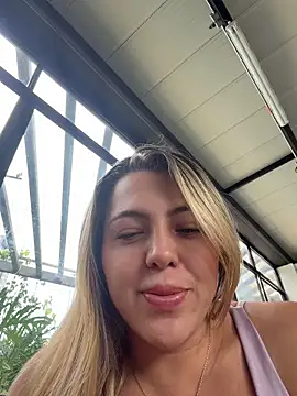 camila vanucci- online show from 06/08/26, 05:57