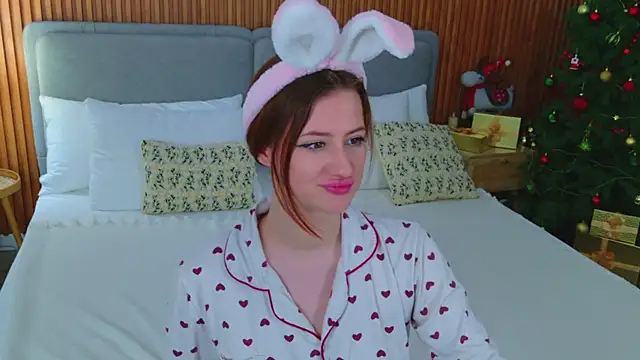 JessiJull online show from 01/12/26, 05:18