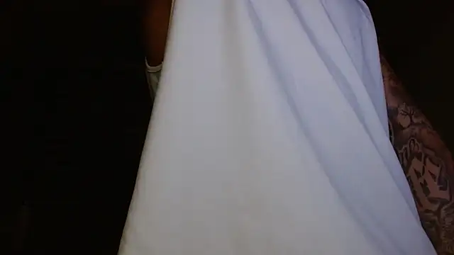 Snapshot of jordan_bigcock_ chatting on 07/17/26, 04:30 jordan bigcock online show from 07/17/26, 04:30