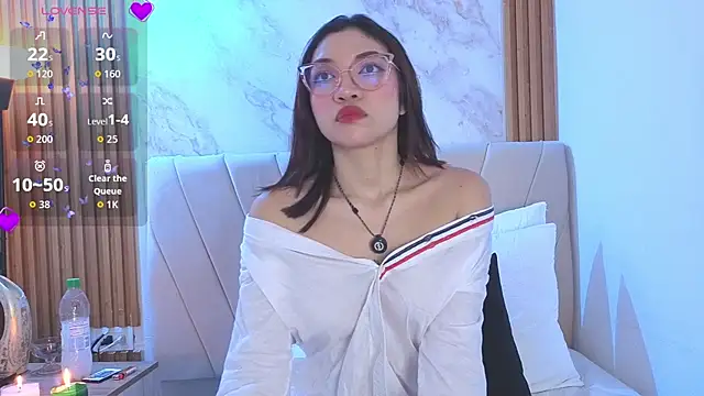 Snapshot of celeste_collins_ chatting on 02/24/26, 03:59 celeste collins online show from 02/24/26, 03:59