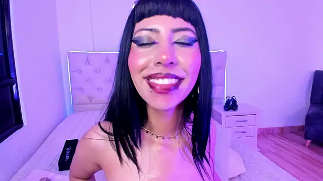 Nina fox 0691 online show from 05/16/26, 12:29