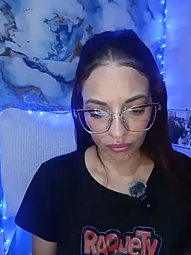 Snapshot of cerecita_anna chatting on 06/27/26, 10:15 cerecita anna online show from 06/27/26, 10:15