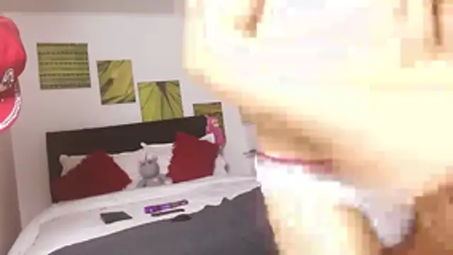 sweet day19 online show from 10/17/25, 12:01