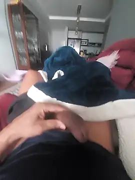 Snapshot of Merlin2310 chatting on 10/10/25, 05:23 Merlin2310 online show from 10/10/25, 05:23