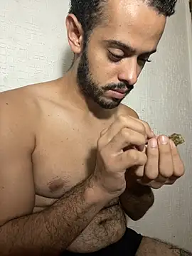 gabs011 online show from 04/13/26, 02:33