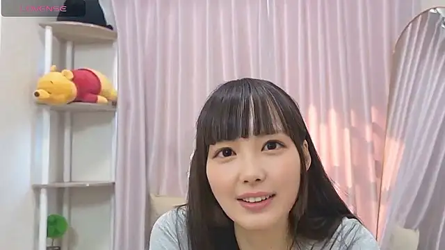 mai-chan  online show from 02/28/26, 02:45