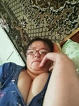 Snapshot of MilaCold5443 chatting on 07/07/26, 07:34 MilaCold5443 online show from 07/07/26, 07:34