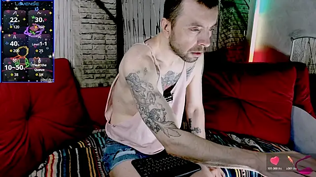 Snapshot of Markus_Rivas chatting on 11/04/25, 03:00 Markus Rivas online show from 11/04/25, 03:00